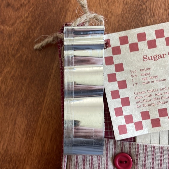 NEW | Vintage Snowman Gift Set: potholder, recipe cards, cookie cutter, recipe - Picture 4 of 12